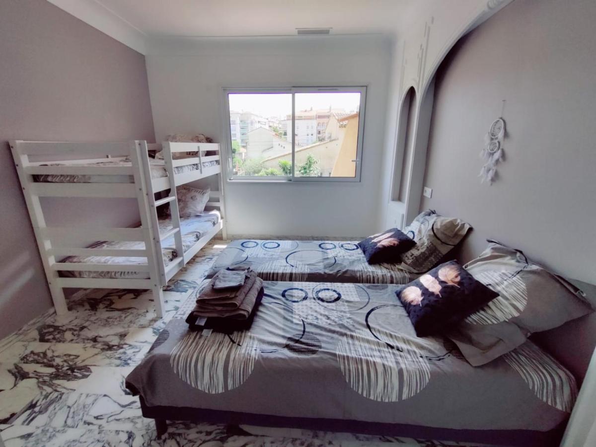 La Villa Castel - Haut De Villa - Parkings- 3 Chambres - 8 Couchages - Jardin - Barbecue Cagnes-sur-Mer Bagian luar foto