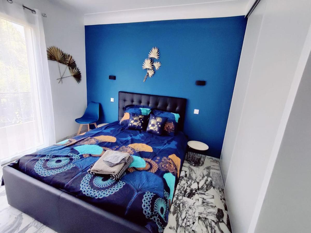 La Villa Castel - Haut De Villa - Parkings- 3 Chambres - 8 Couchages - Jardin - Barbecue Cagnes-sur-Mer Bagian luar foto